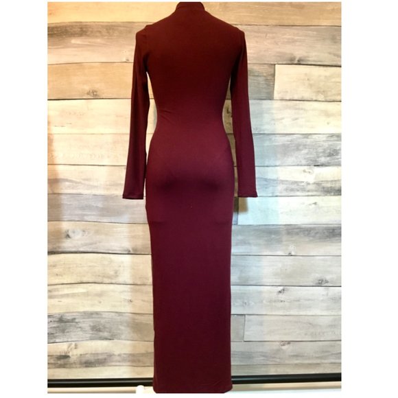 HEART & HIPS burgundy long sleeve mock neck maxi - Picture 2 of 7
